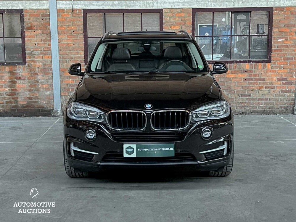 BMW X5 xDrive30d High Executive F15 258pk 2014, HS-577-L