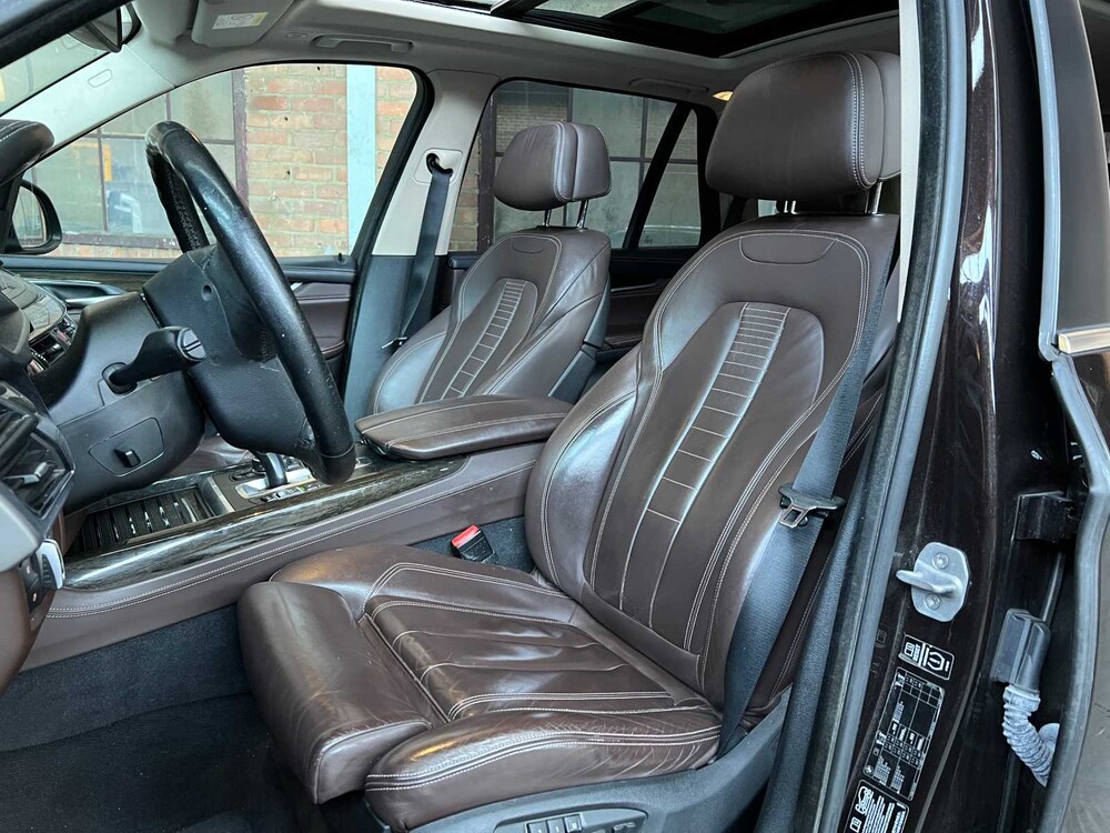 BMW X5 xDrive30d High Executive F15 258pk 2014, HS-577-L