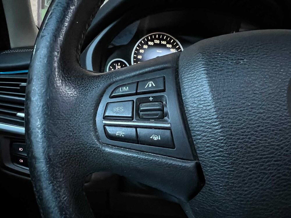 BMW X5 xDrive30d High Executive F15 258pk 2014, HS-577-L