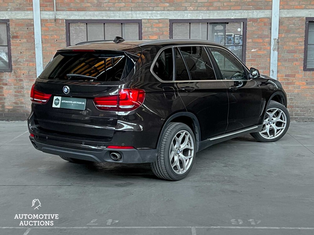 BMW X5 xDrive30d High Executive F15 258pk 2014, HS-577-L