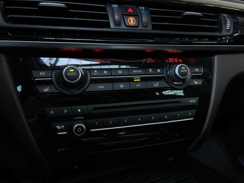 BMW X5 xDrive30d High Executive F15 258pk 2014, HS-577-L