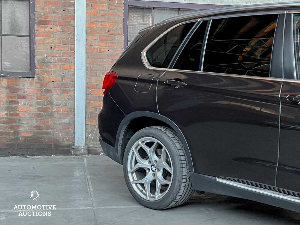 BMW X5 xDrive30d High Executive F15 258pk 2014, HS-577-L