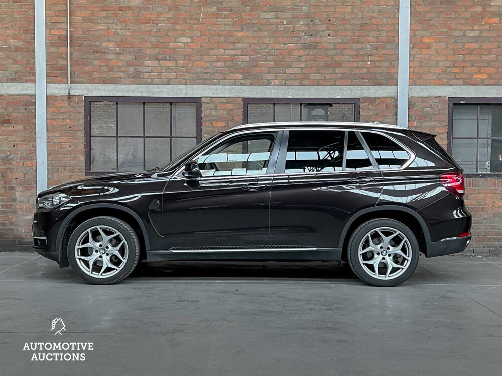 BMW X5 xDrive30d High Executive F15 258pk 2014, HS-577-L