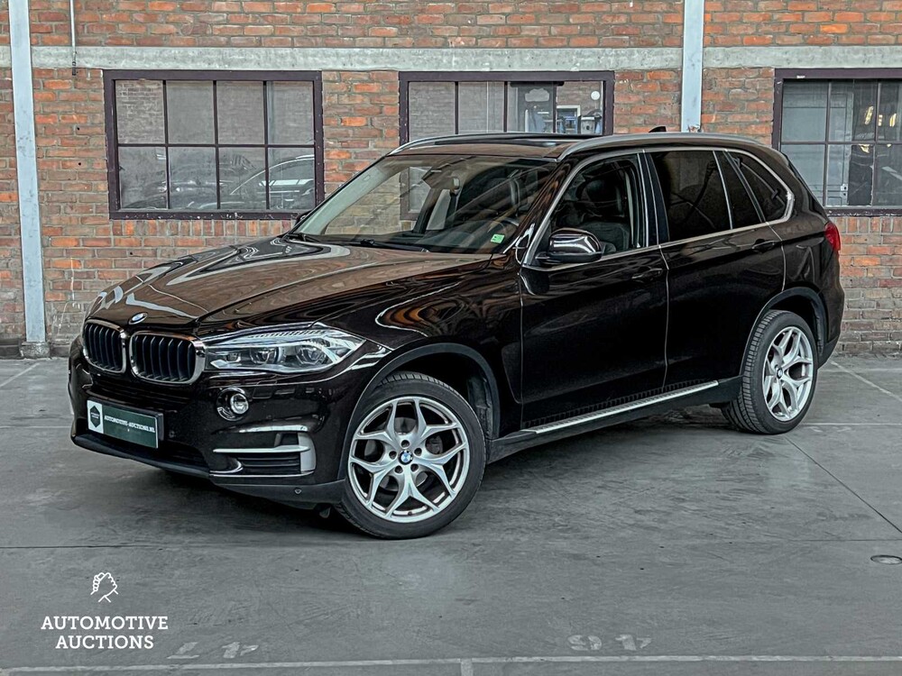 BMW X5 xDrive30d High Executive F15 258pk 2014, HS-577-L
