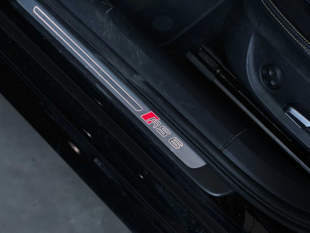 Audi RS6 Avant 4.0 V8 TFSI Quattro (Performance) Pro Line Plus C7 605hp 2017 (Carbon), RS-956-N