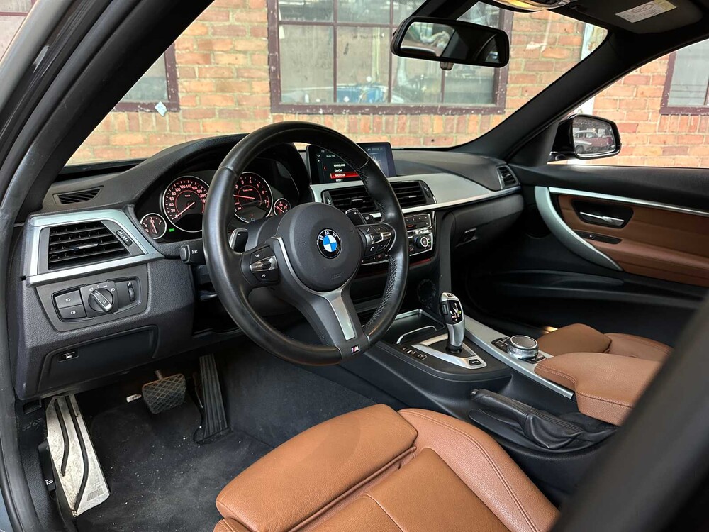 BMW 330e M-Sport Centennial High Executive 184pk 2016 (Origineel-NL) 3-serie, ND-217-B