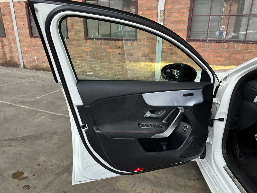 Mercedes-Benz A200 AMG Line 163pk 2022 A-klasse, R-642-PD