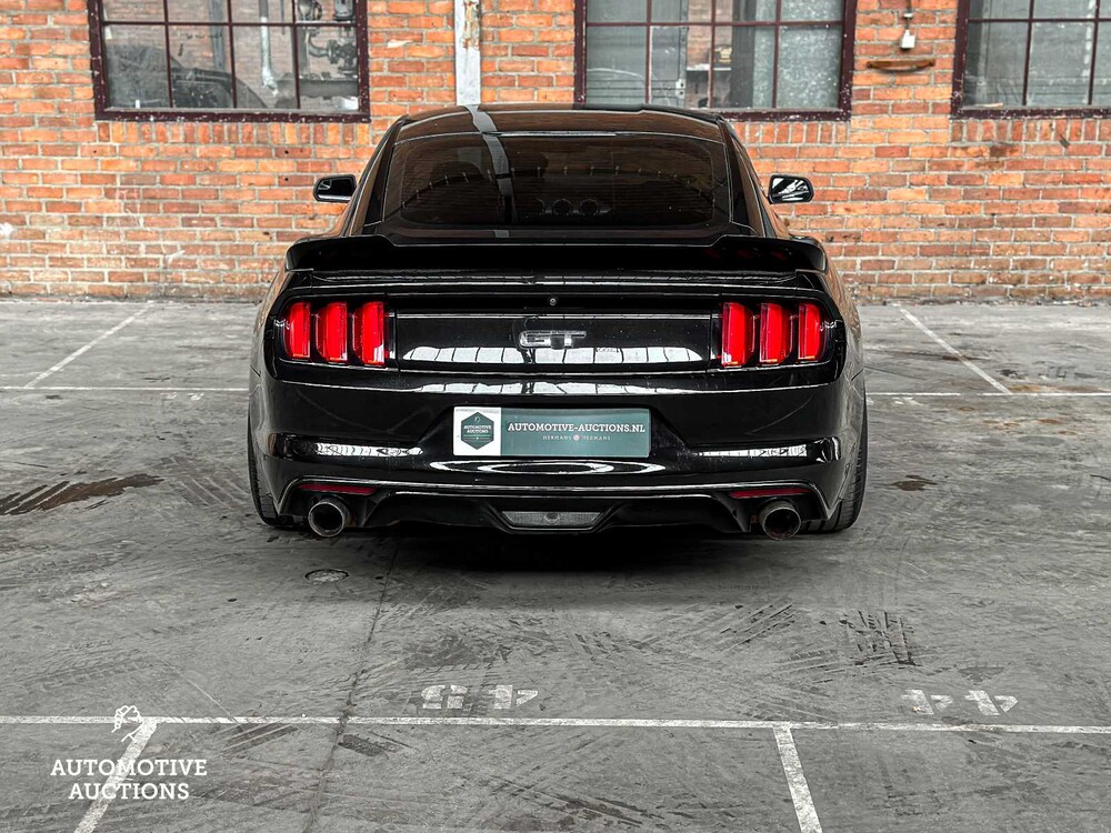 Ford Mustang GT Coupe 5.0 V8 441PK 2016