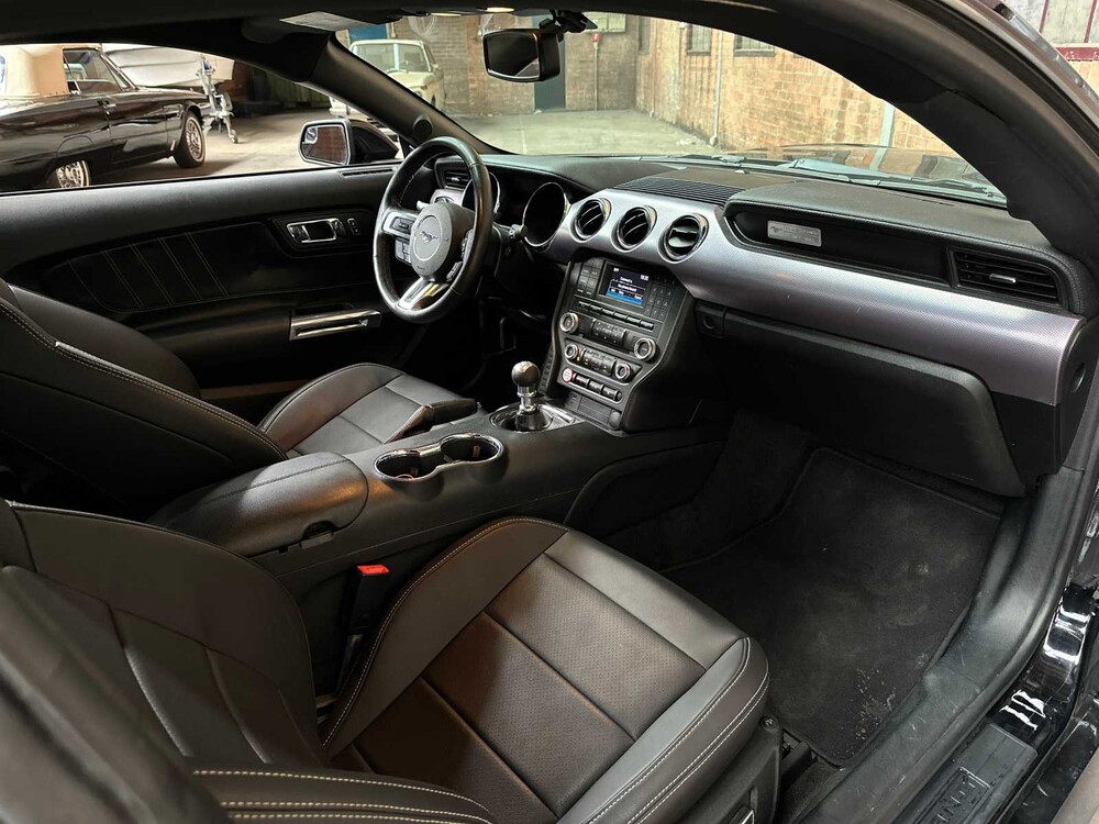 Ford Mustang GT Coupe 5.0 V8 441PK 2016