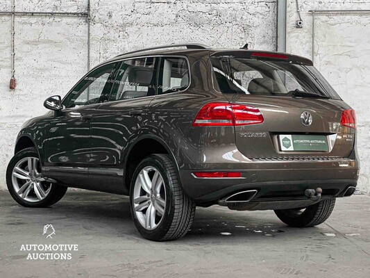 Volkswagen Touareg 3.0 TDI Highline 239PS 2010 (Original-NL+1. Besitzer), 67-NLD-1