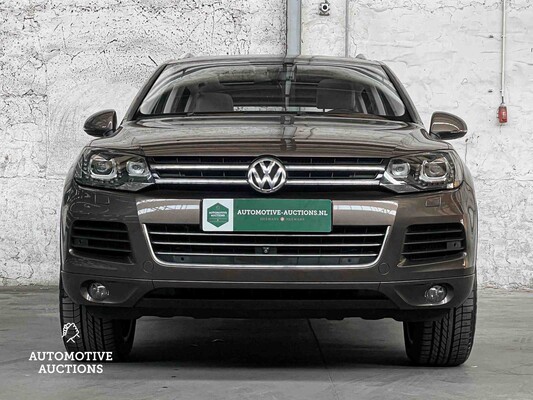 Volkswagen Touareg 3.0 TDI Highline 239pk 2010 (Origineel-NL+1e eigenaar), 67-NLD-1