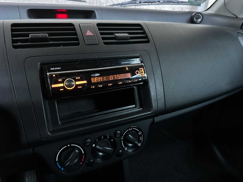 Suzuki Swift 1.3 GA 92PS 2007 (Original-NL), 10-XH-ZJ