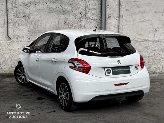 Peugeot 208 1.4 e-HDi Active 68hp 2012 (Original-UK), 86-XHN-2