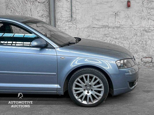 Audi A3 1.6 Attraction 102PS 2004 (Original-NL), 77-PD-PL