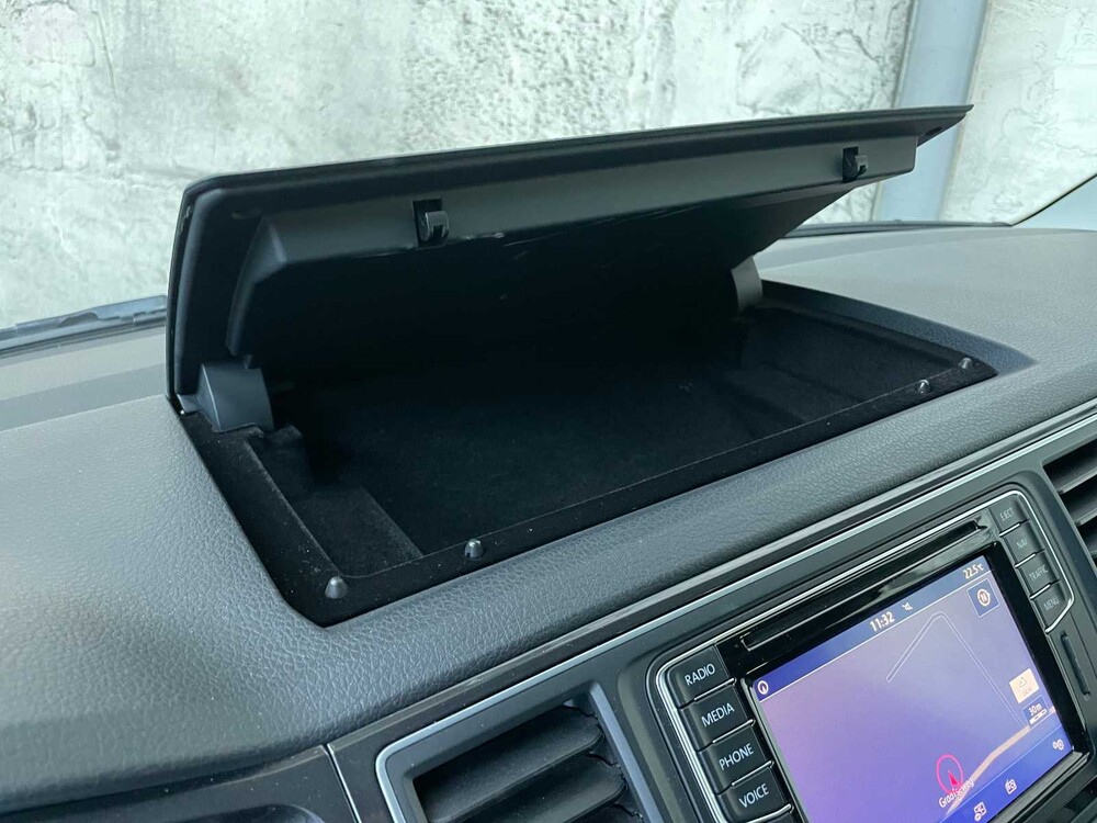 Volkswagen Transporter 2.0 TDI L2H1 DC Highline 204PS 2016 (Original-NL), VZ-494-P