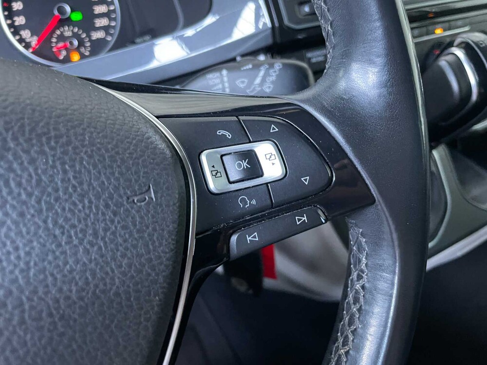 Volkswagen Transporter 2.0 TDI L2H1 DC Highline 204PS 2016 (Original-NL), VZ-494-P