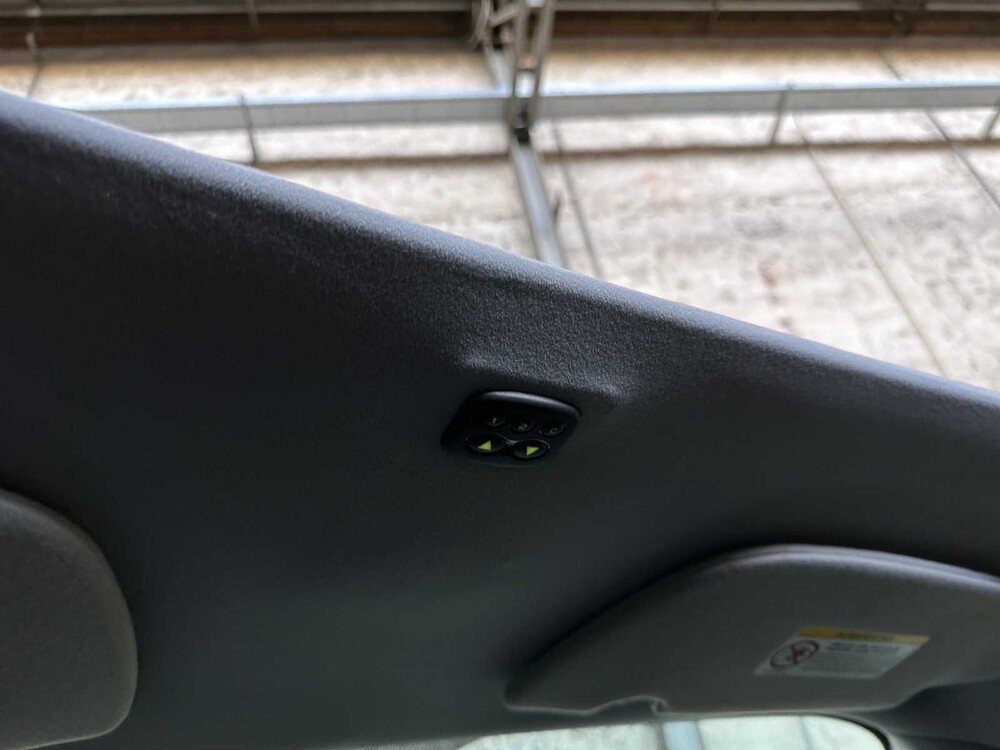 Chrysler PT Cruiser 1.6i Classic 116PS 2004 (Original-NL), 82-PP-GD