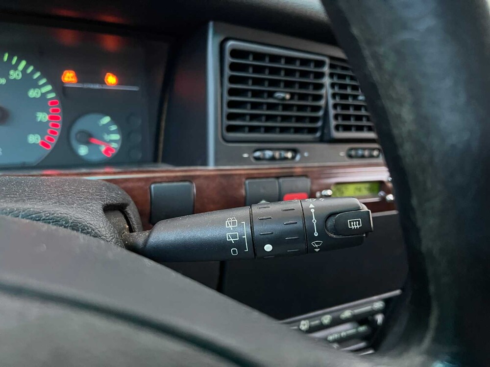 Citroen Xantia Kombi 1.8i-16V Millésime 110PS 2000 (Original-NL), 21-FB-VN