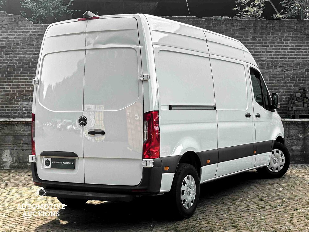 Mercedes-Benz eSprinter L2H2 55kWh 116PS 2021 (Original-NL), VKN-55-N