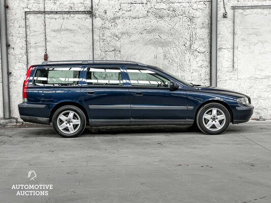 Volvo V70 2.4 T Comfort Line 200PS 2000 -Baujahr NL-, 49-FT-FT