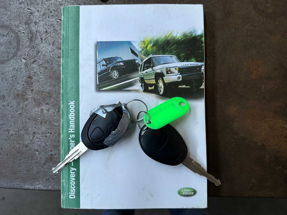 Land Rover Discovery 4.4 V8 SE 299hp 2003, 33-HXX-4 Youngtimer