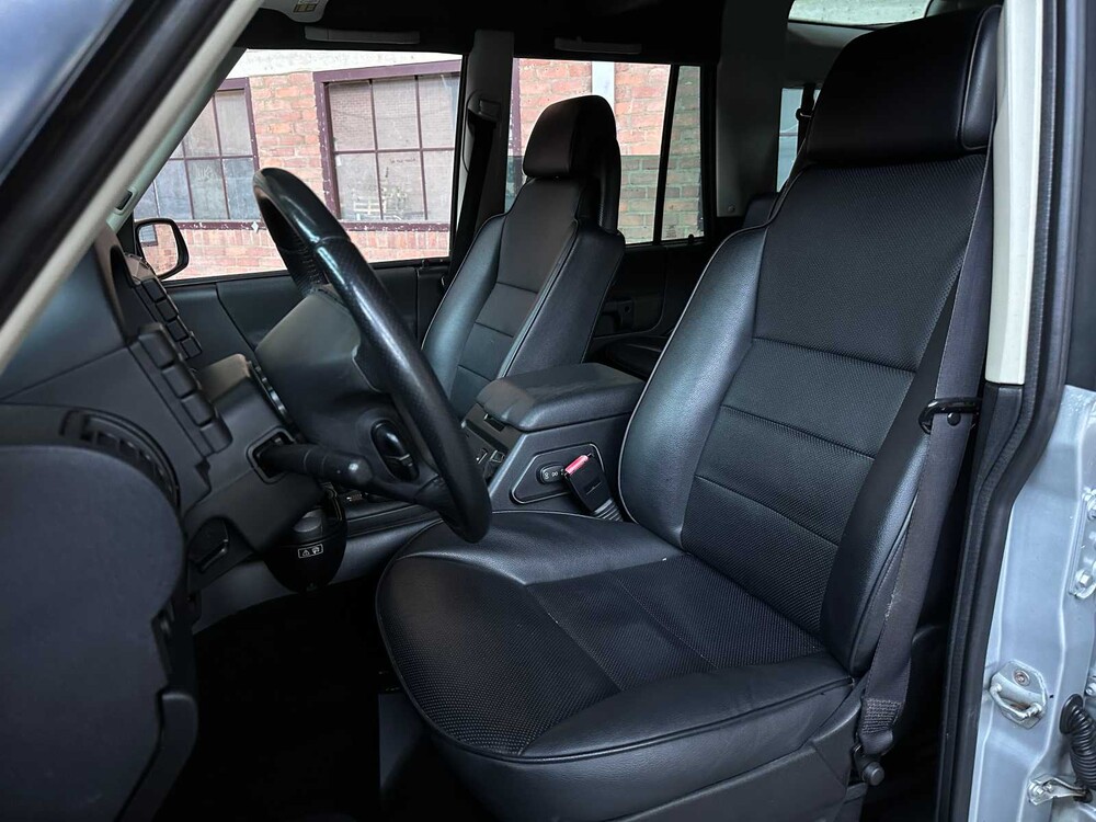 Land Rover Discovery 4.4 V8 SE 299hp 2003, 33-HXX-4 Youngtimer