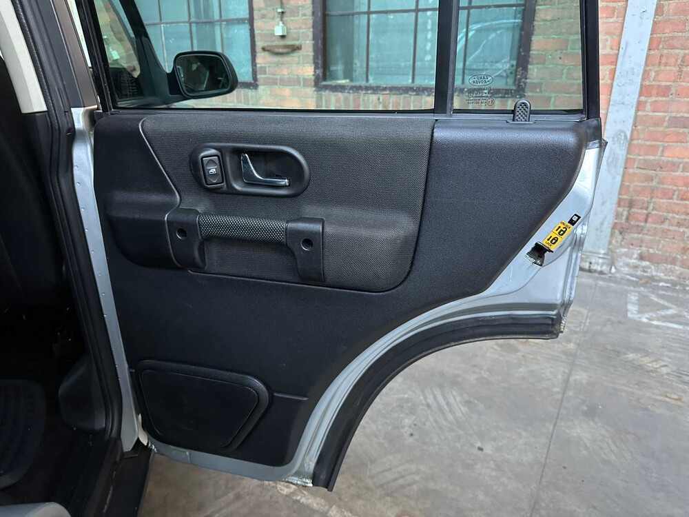 Land Rover Discovery 4.4 V8 SE 299hp 2003, 33-HXX-4 Youngtimer