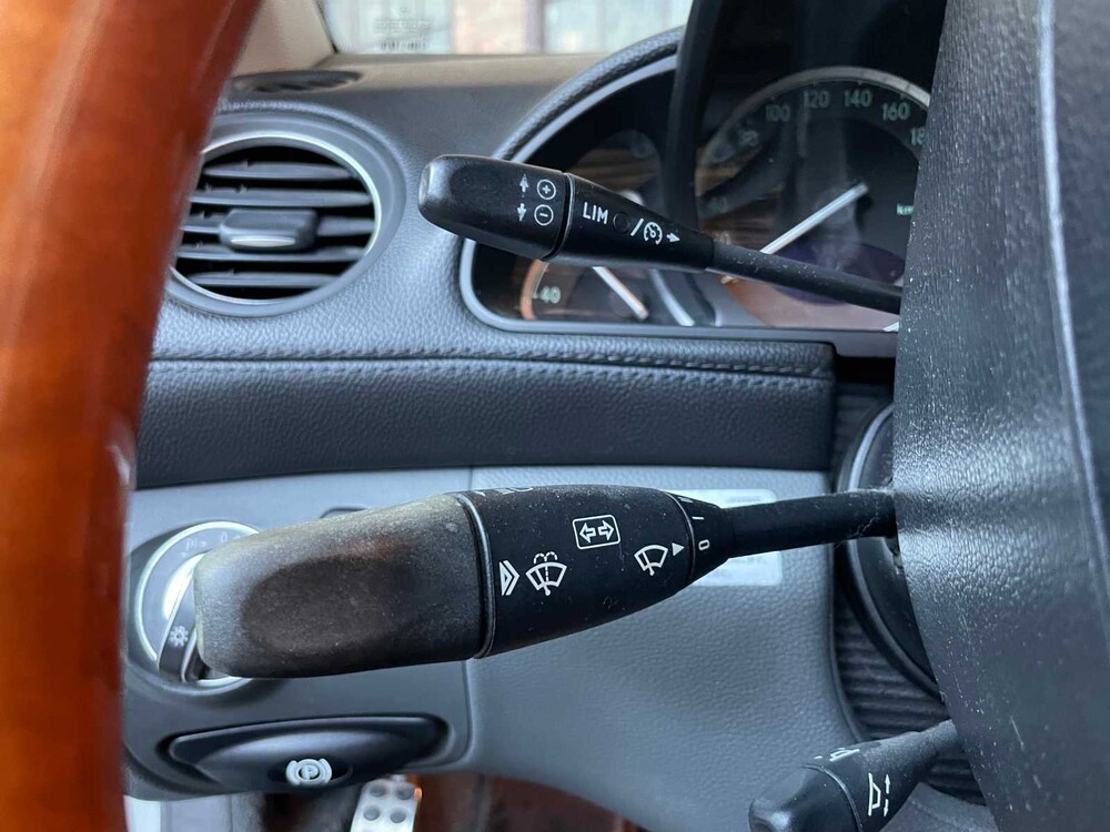 Mercedes-Benz SL500 5.0 V8 306hp 2003 SL-Class Youngtimer