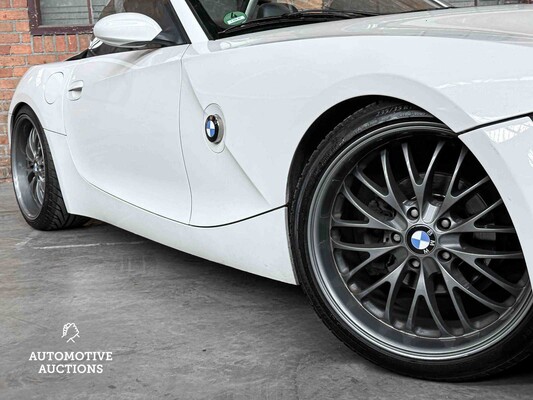 BMW Z4 Roadster 2.0i Anniversary 150hp 2005, T-556-XZ 