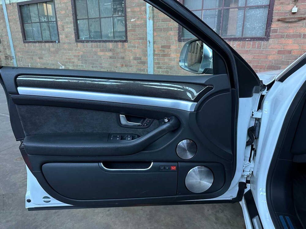 Audi S8 5.2 V10 450HP 2008 Audi Exclusive Youngtimer