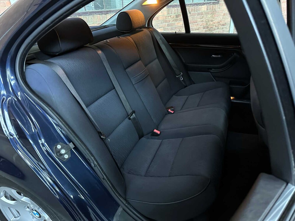BMW 525i Executive 192hp 2002 (Original-NL) 5-series, 28-JV-ZJ