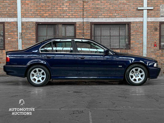 BMW 525i Executive 192pk 2002 (Origineel-NL) 5-serie, 28-JV-ZJ