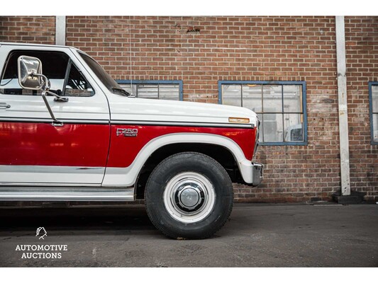 Ford F250 XLT 7.5 V8 Pick-Up Truck F-Serie VII 228PS 1985, VVF-76-P