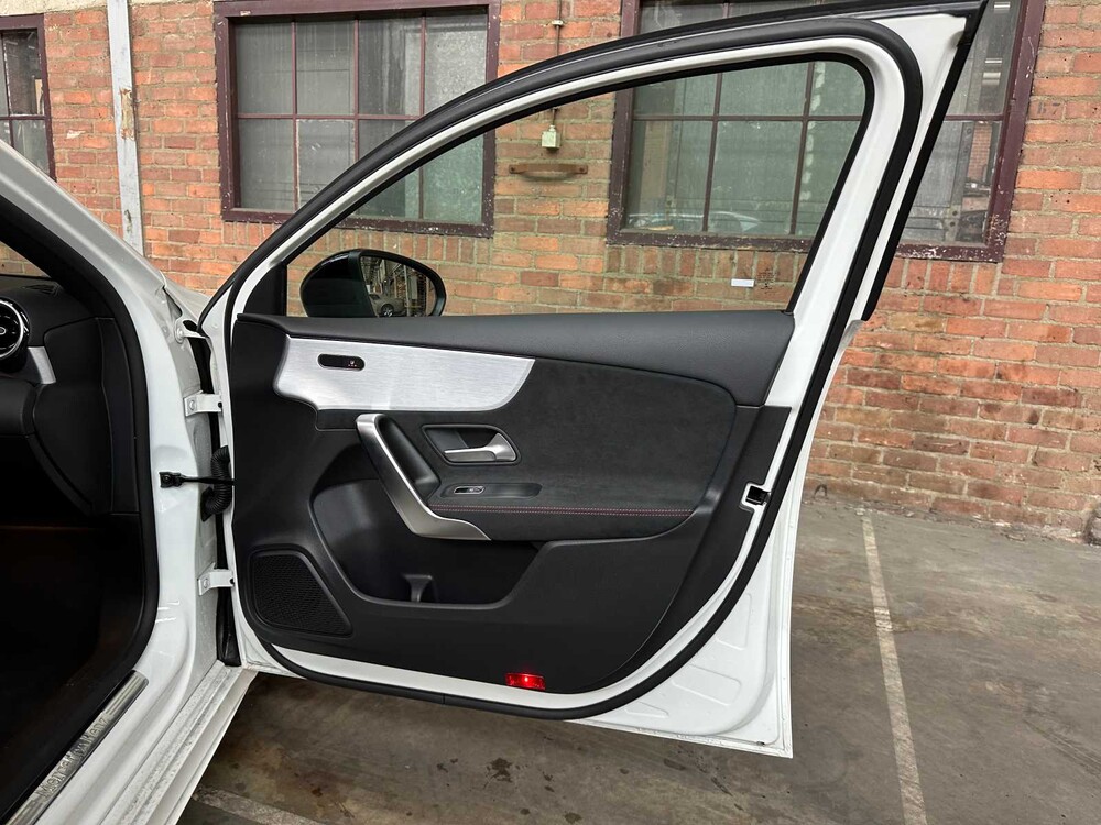 Mercedes-Benz A200 AMG Line 163pk 2022 A-klasse, R-642-PD