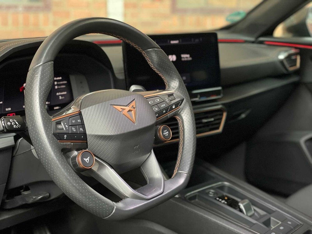 Cupra Formentor 1.4 e-Hybrid VZ Copper Edition 245PS 2021 (1. Besitzer)