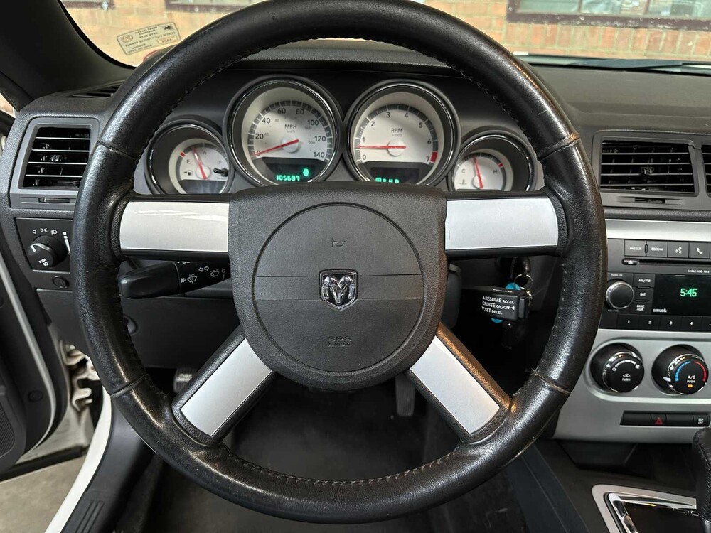 Dodge Challenger 3.5 V6 258PK SE 2010