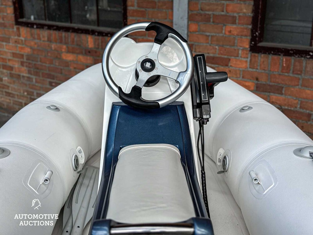 Zodiac VL310R Inflatable boat 15hp, 2-YH-538