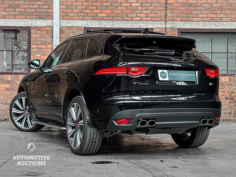 Jaguar F-PACE 2.0 Portfolio AWD 20d 179pk 2017, H-091-XH