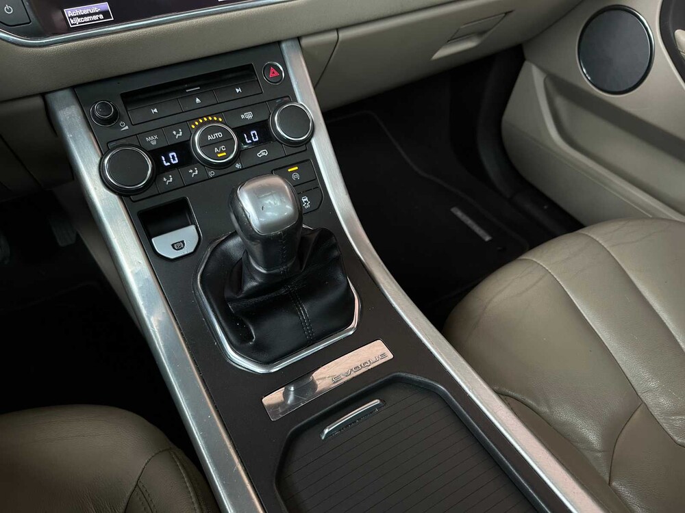 Land Rover Range Rover Evoque 2.2 eD4 2WD Pure 150hp 2013 (Original-UK), 2-KBS-42