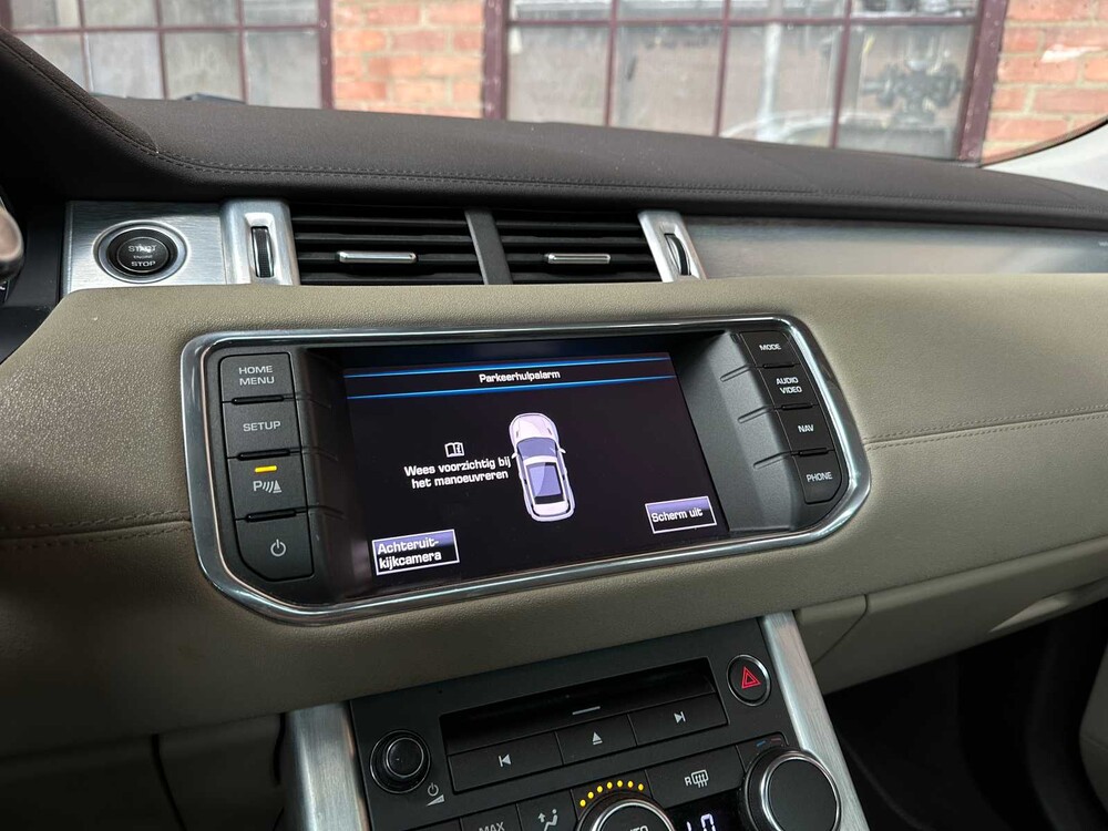 Land Rover Range Rover Evoque 2.2 eD4 2WD Pure 150hp 2013 (Original-UK), 2-KBS-42