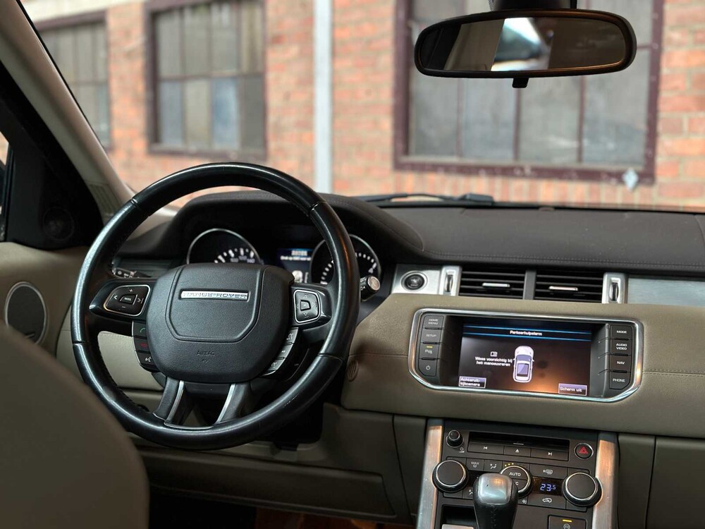 Land Rover Range Rover Evoque 2.2 eD4 2WD Pure 150hp 2013 (Original-UK), 2-KBS-42