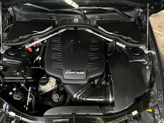 BMW M3 E93 4.0 V8 420PS 2013 DCT