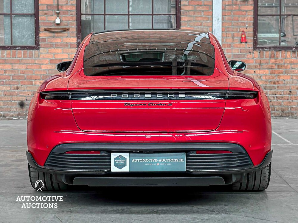 Porsche Taycan Turbo S 93 kWh 626pk 2020