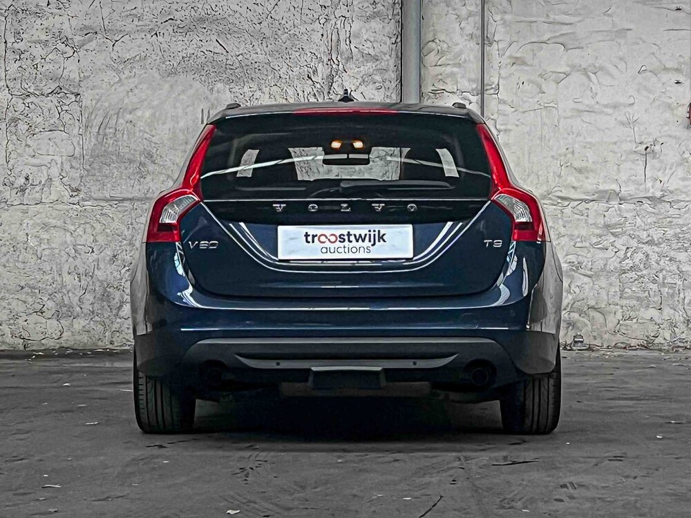 Volvo V60 1.6 T3 R-Design 150HP 2011, 09-TSF-1