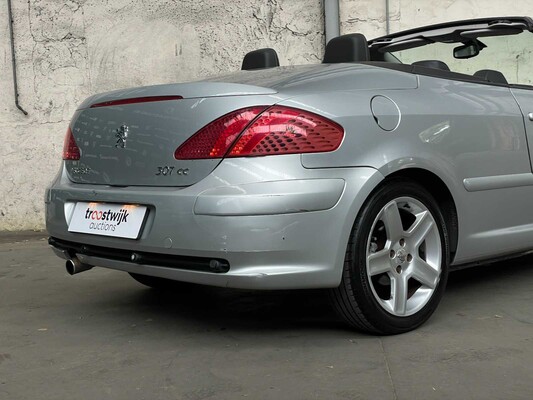 Peugeot 307 CC 2.0-16V 136PK 2004, 98-TKR-6