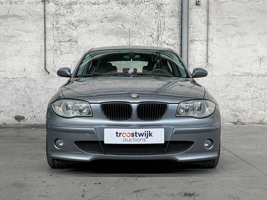 BMW 116i Executive 1-series 116hp 2005, HZ-115-L