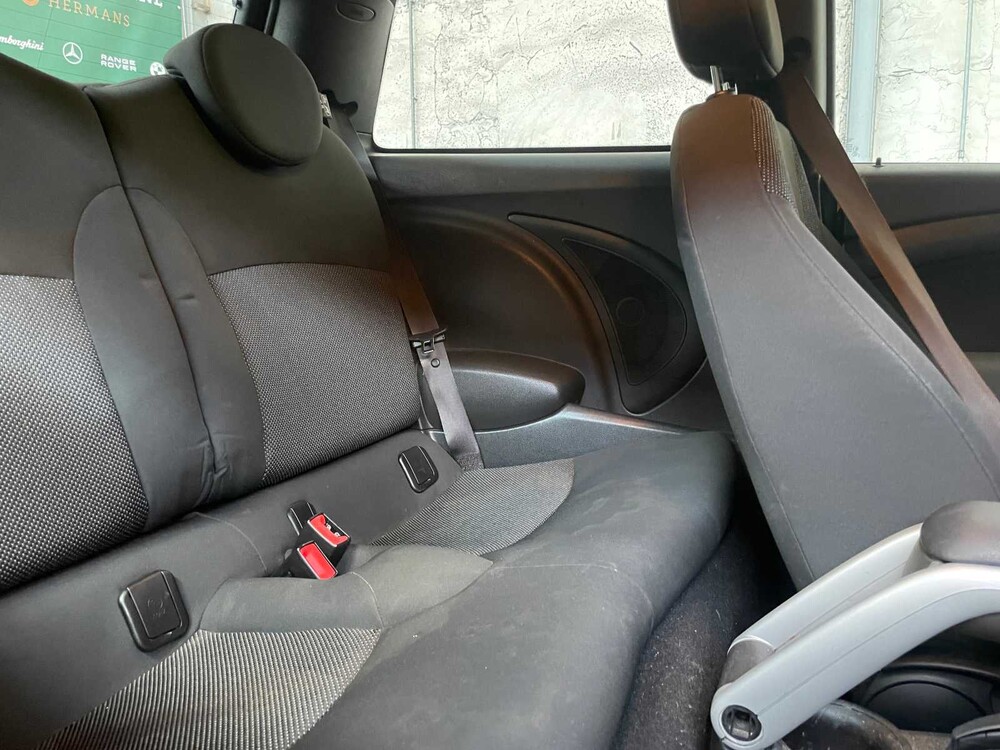 Mini Cooper D Pepper 1.6 109HP 2012 (Original-NL) 19-KNT-1