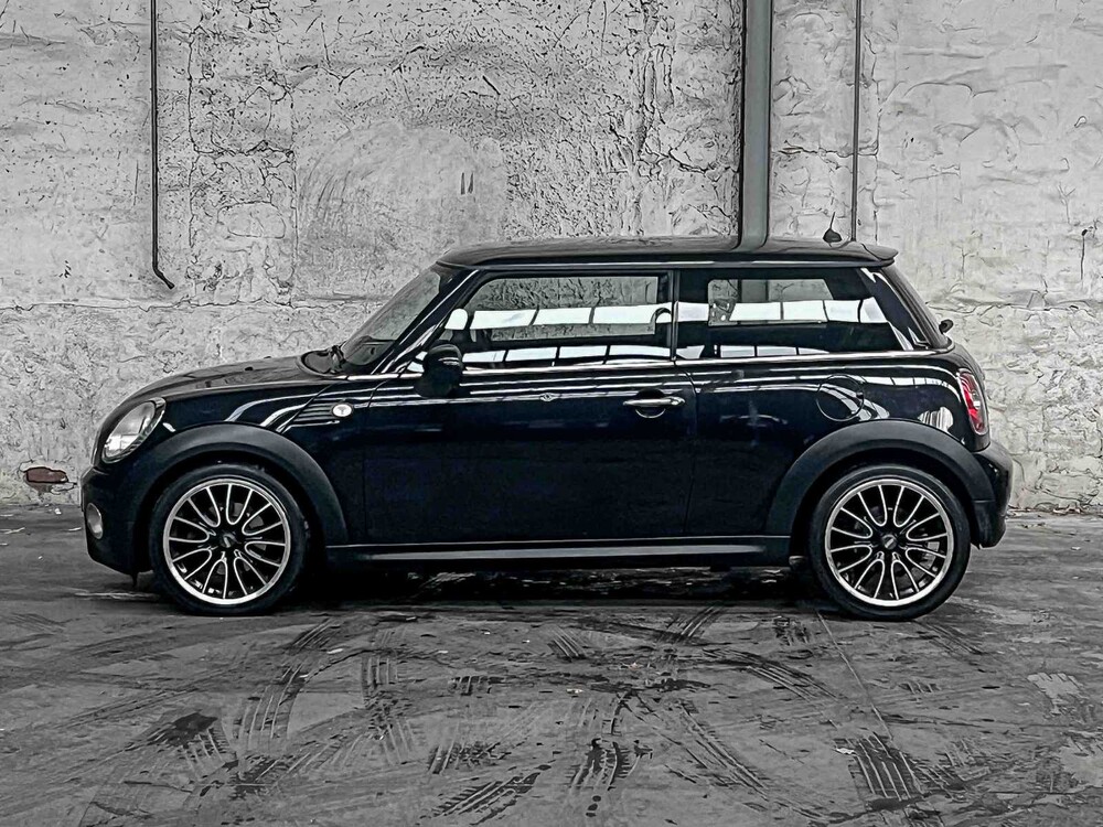 Mini Cooper D Pepper 1.6 109HP 2012 (Original-NL) 19-KNT-1
