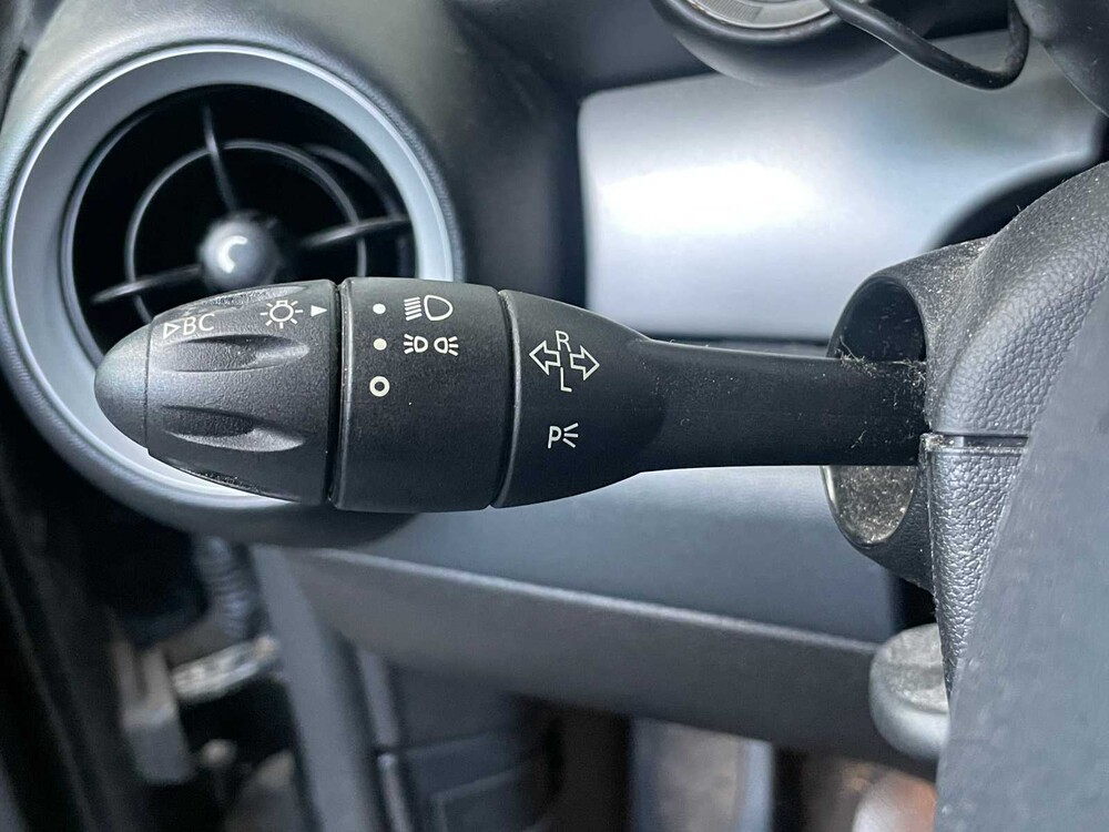 Mini Cooper D Pepper 1.6 109HP 2012 (Original-NL) 19-KNT-1