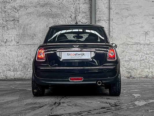 Mini Cooper D Pepper 1.6 109HP 2012 (Original-NL) 19-KNT-1